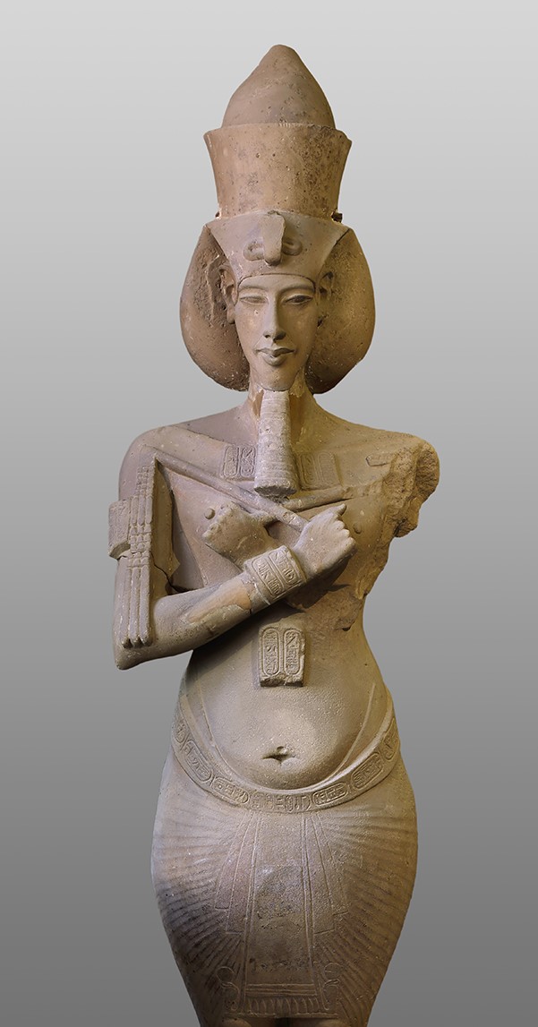 Akhenaten colossus