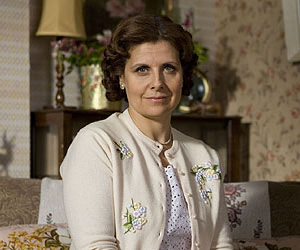 Mrs Smuff (Rebecca Front, actress)